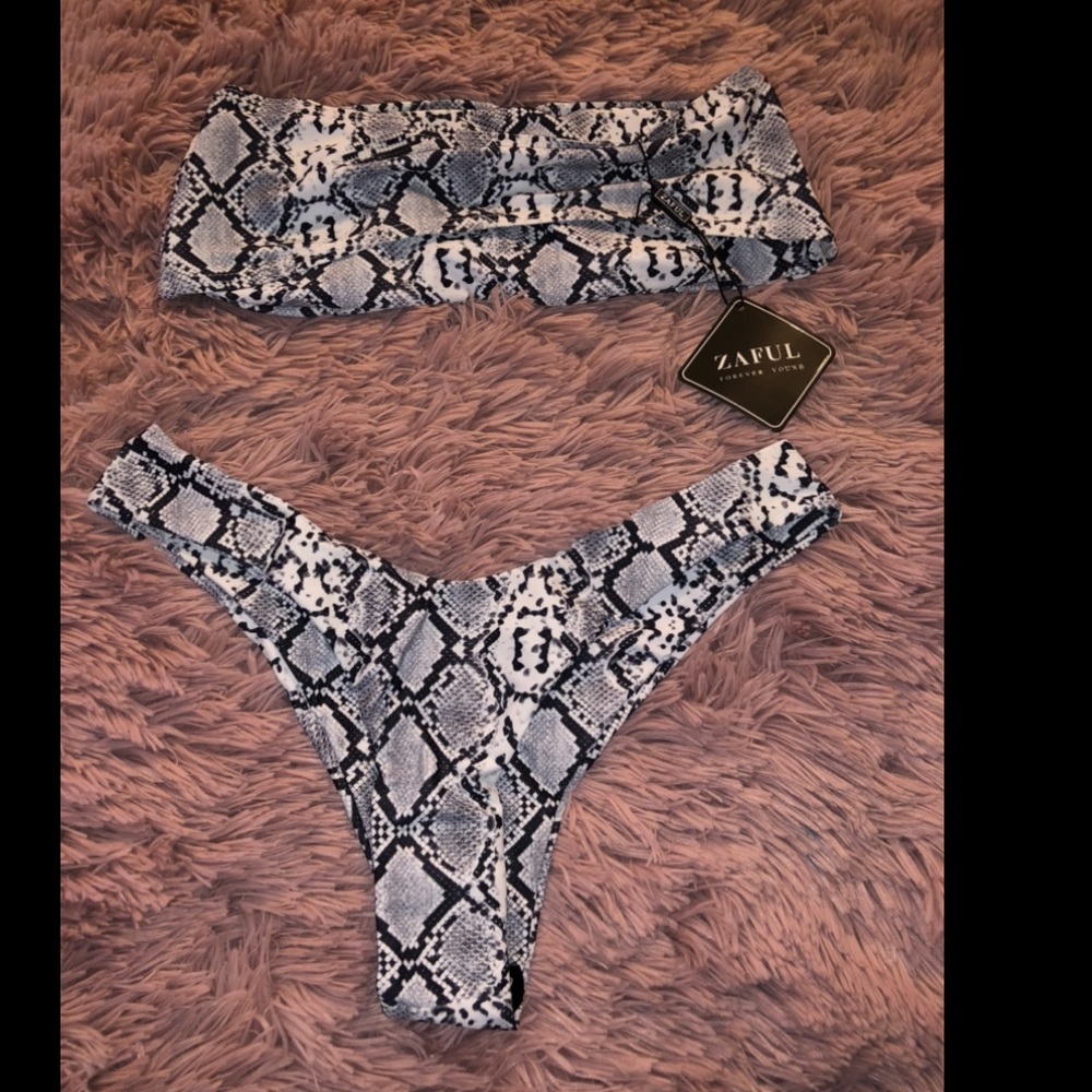ZAFUL - Picture 2 of 2